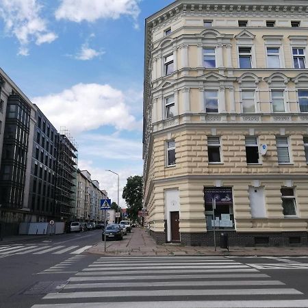 Hostel Tulip - Pokój 5 ze wspólną łazienką i kuchnią Estetino Exterior foto