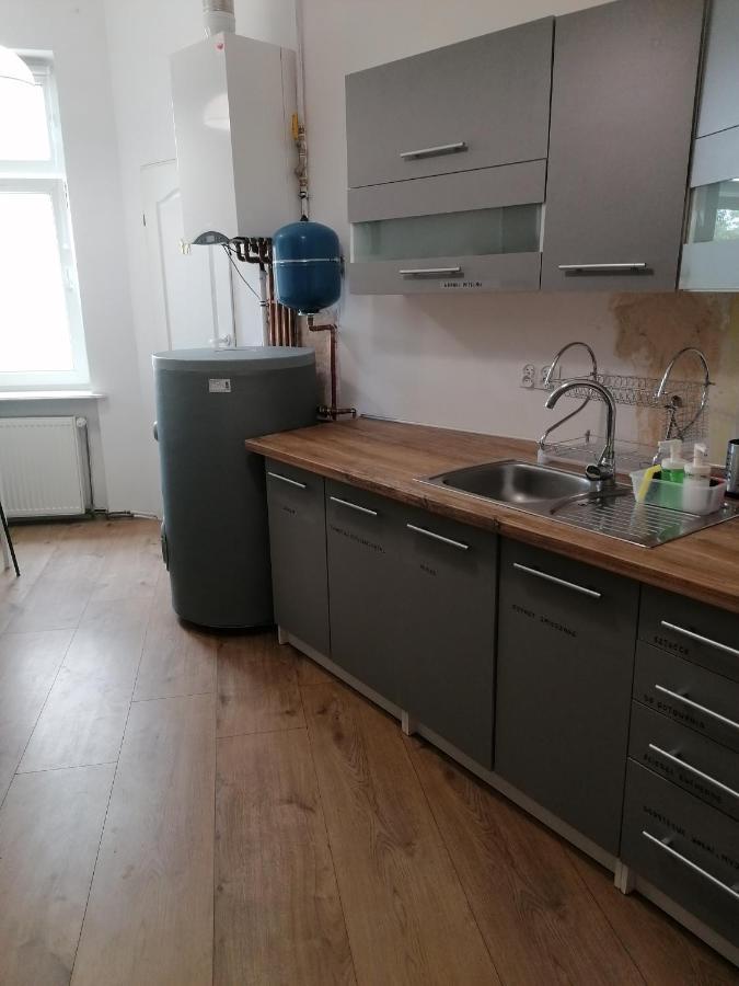 Hostel Tulip - Pokój 5 ze wspólną łazienką i kuchnią Estetino Exterior foto
