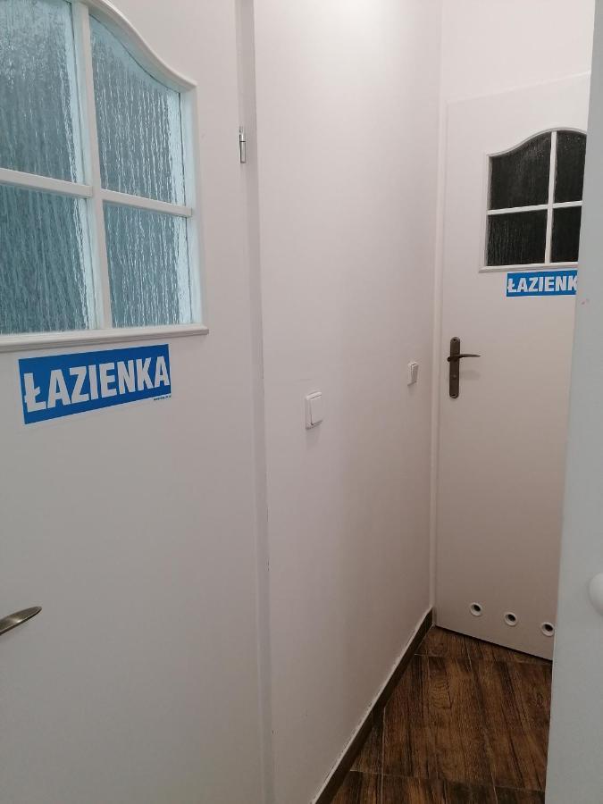 Hostel Tulip - Pokój 5 ze wspólną łazienką i kuchnią Estetino Exterior foto