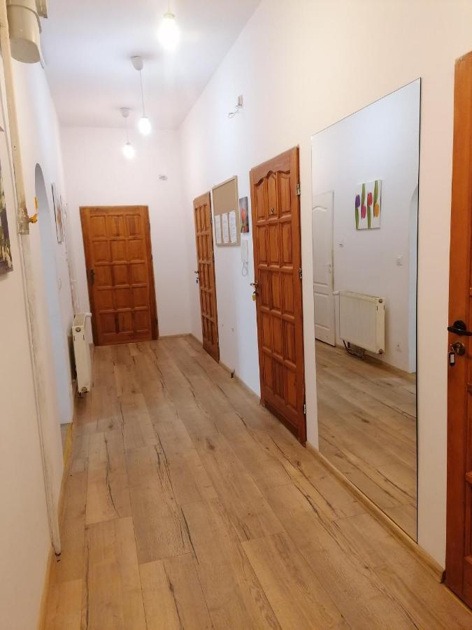 Hostel Tulip - Pokój 5 ze wspólną łazienką i kuchnią Estetino Exterior foto
