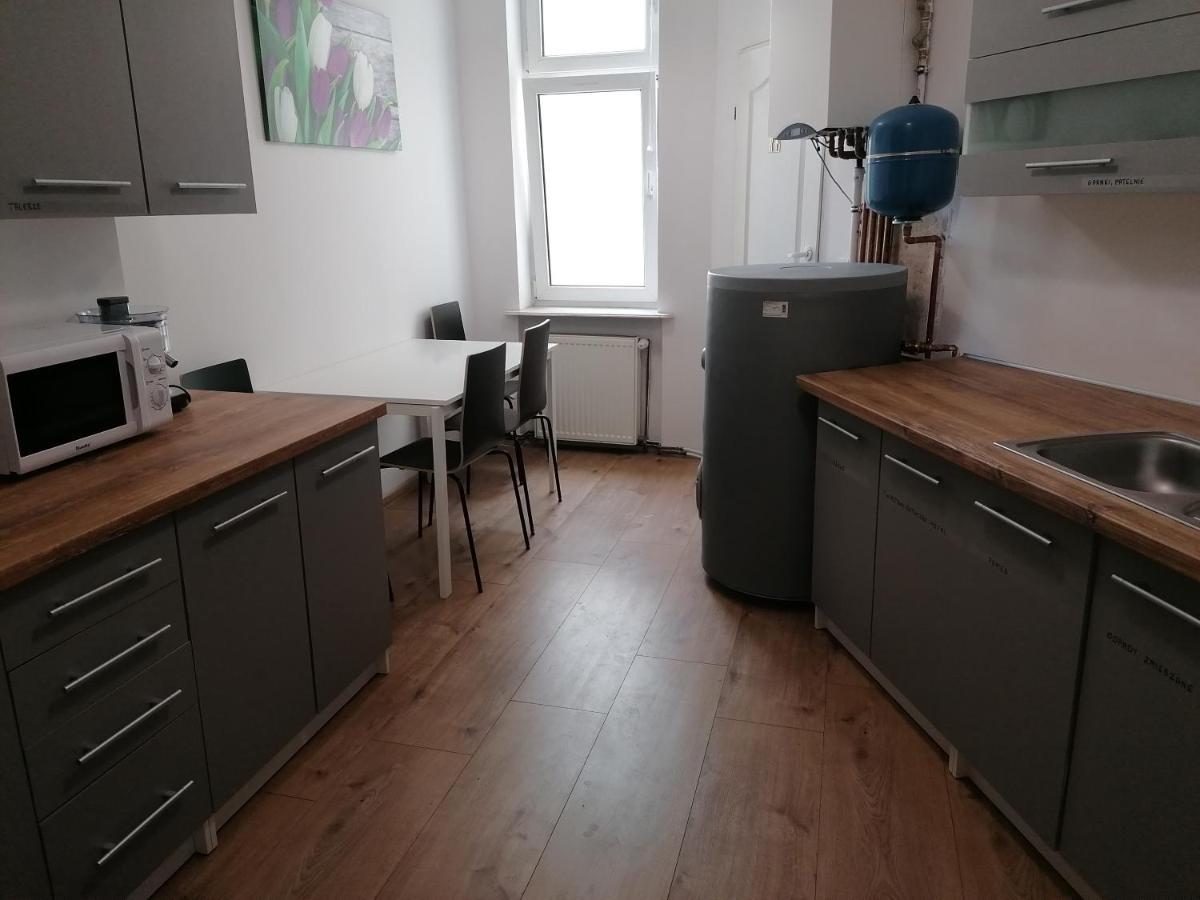 Hostel Tulip - Pokój 5 ze wspólną łazienką i kuchnią Estetino Exterior foto