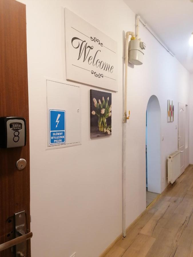 Hostel Tulip - Pokój 5 ze wspólną łazienką i kuchnią Estetino Exterior foto